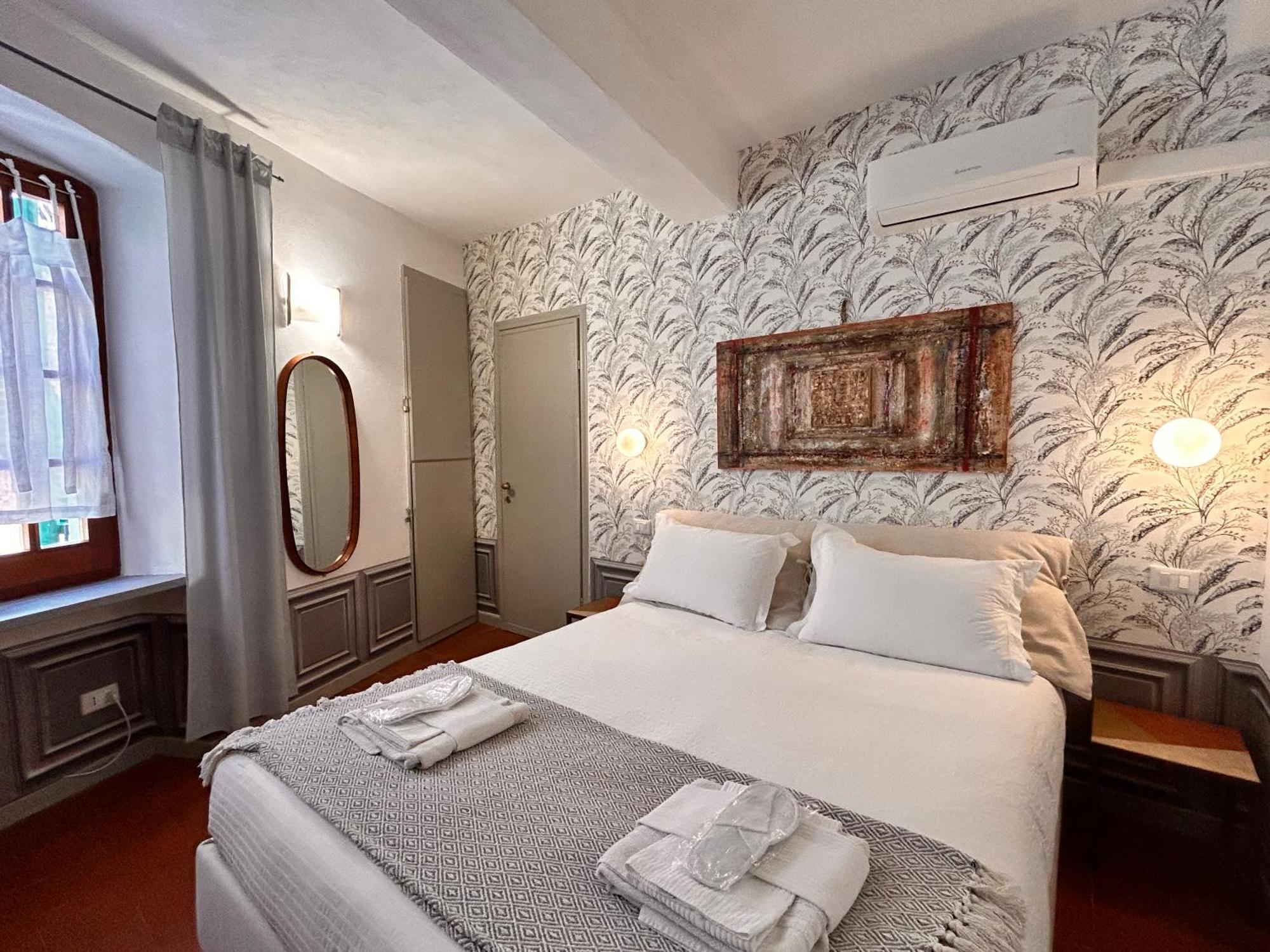 Compagnia Del Mare, Cinque Terre Full Apt X 2, Centro Storico,5 Minuti Dal Mare! Риомаджиоре Экстерьер фото